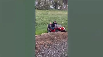 Forever Young, mini jeep 125cc coolster