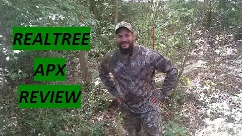 TAKING A CLOSER LOOK AT THE NEW REALTREE APX CAMO! (BECOME INVISIBLE)